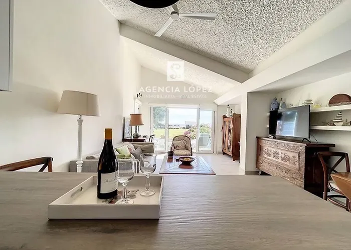 Nyaraló Alo By The Sea