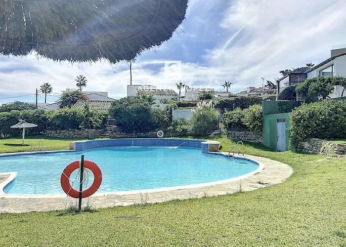 Alo By The Sea 펜션 *